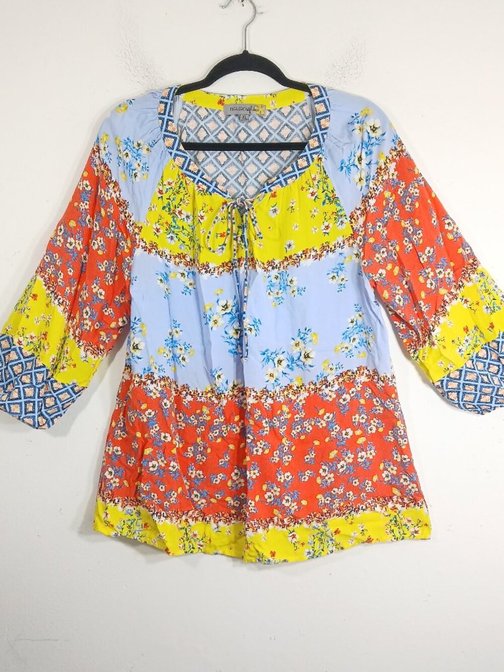 Figueroa & Flower XL Boho Floral Blouse Tie Neck 3/4 Sleeve Rayon
